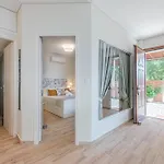 Paralio Astros Beachfront Xiropigado