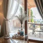 Paralio Astros Beachfront *