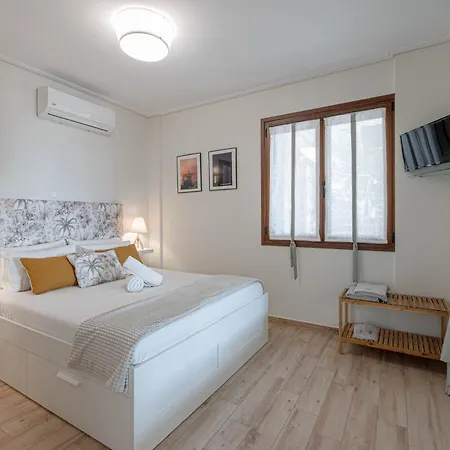 Paralio Astros Beachfront * 卡西罗彼卡多