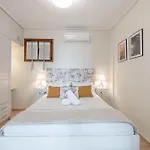 Paralio Astros Beachfront