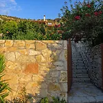 Paralio Astros Beachfront Διαμέρισμα *