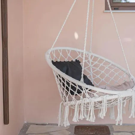 Paralio Astros Beachfront Daire