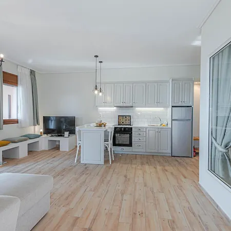 Paralio Astros Beachfront