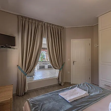 Paralio Astros Beachfront Διαμέρισμα