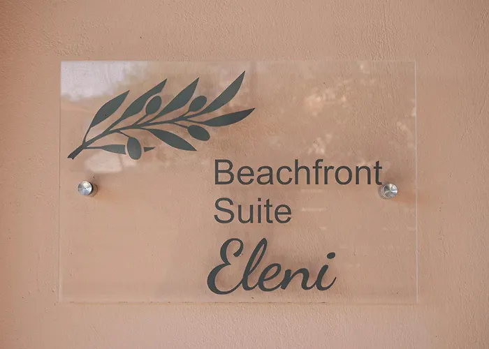 Paralio Astros Beachfront Daire