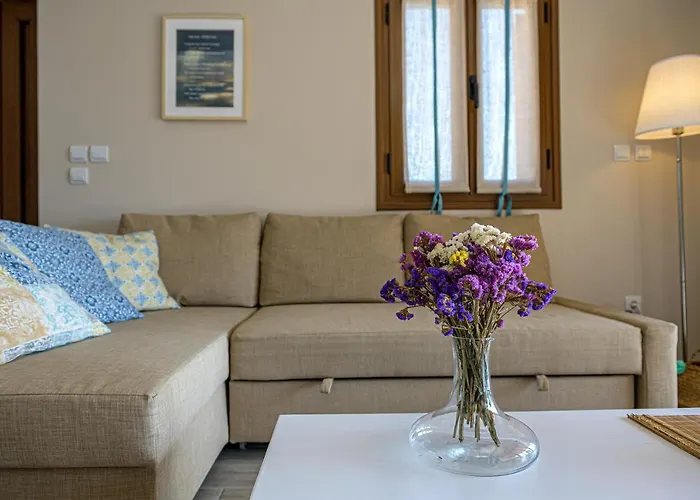 Paralio Astros Beachfront *